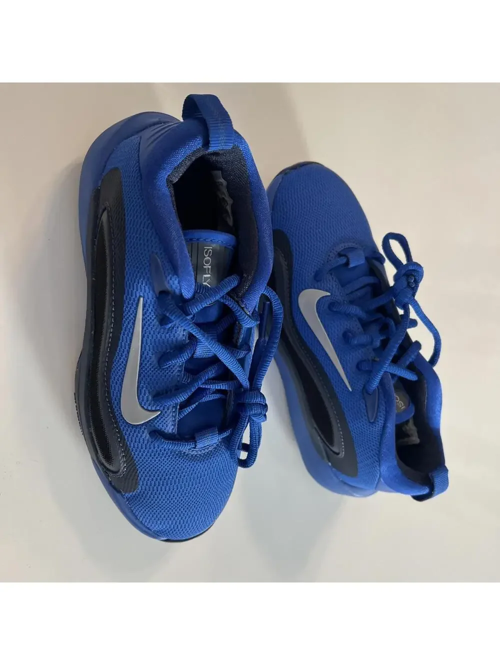 New NIKE IsoFly GS Size 6.5 Y Basketball Shoes Game Royal Blue FN4384-402